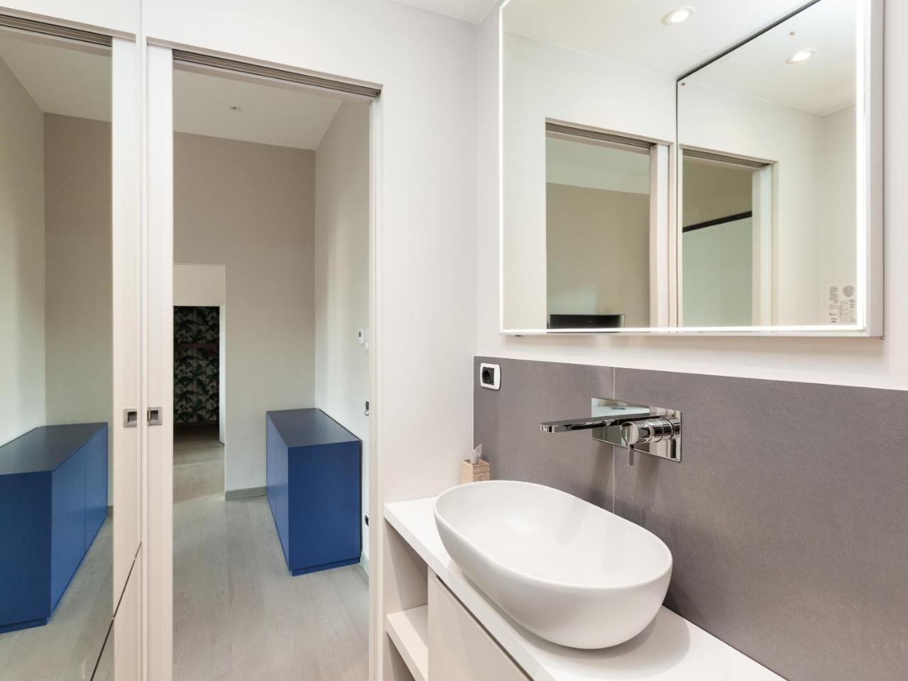 Easyhomes-Duomo Suites & Apartments Mailand Exterior foto