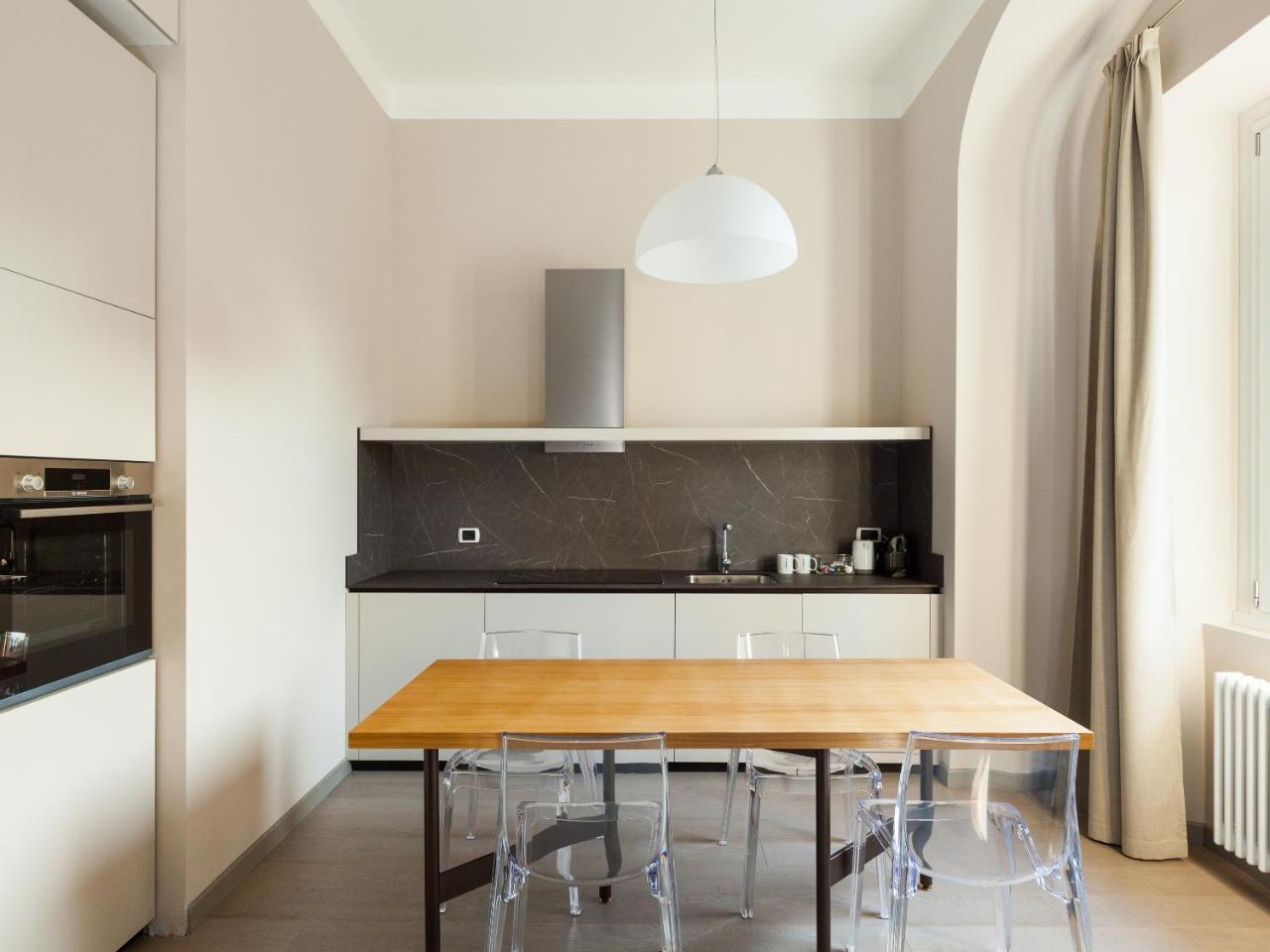 Easyhomes-Duomo Suites & Apartments Mailand Exterior foto