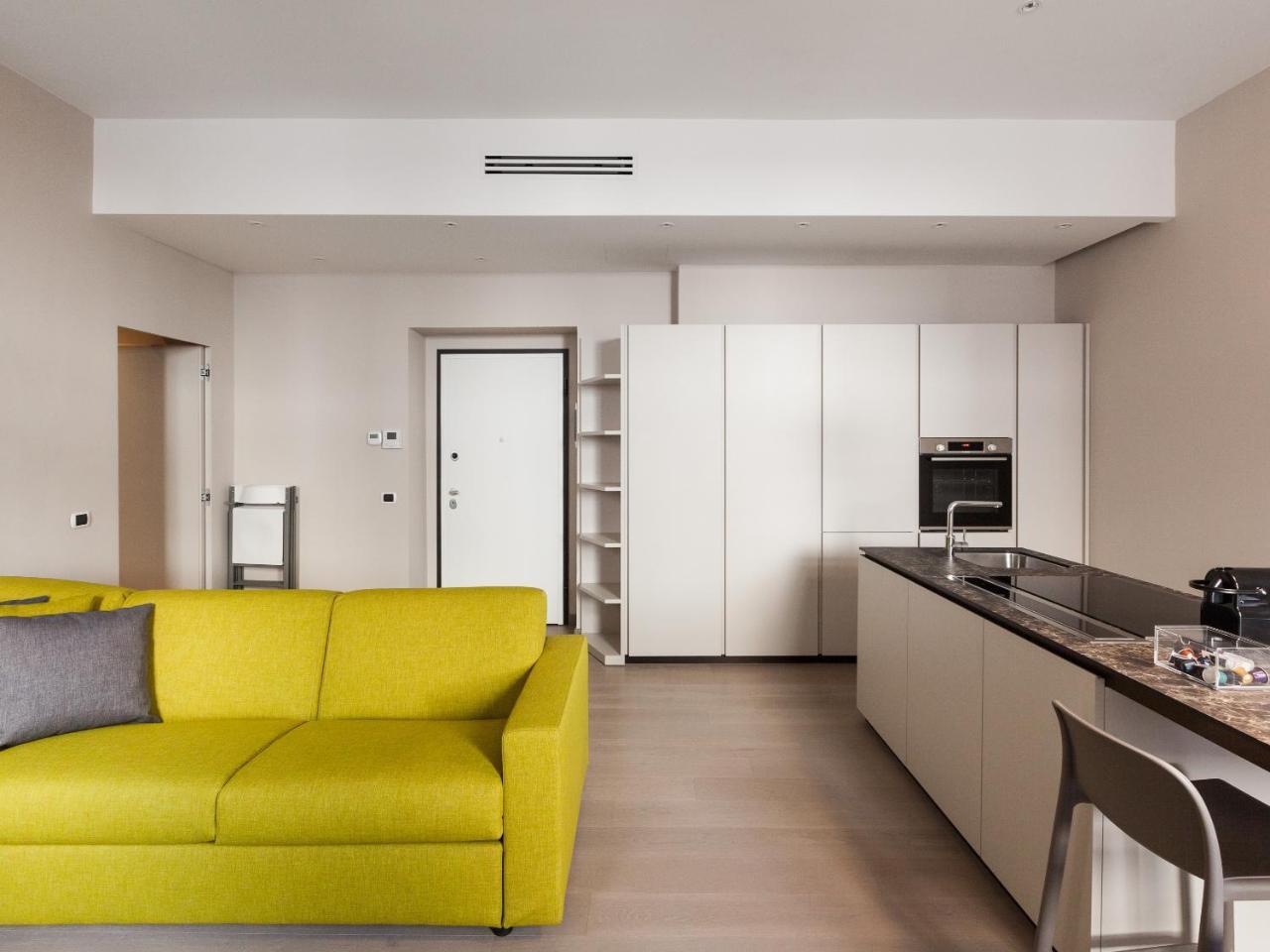 Easyhomes-Duomo Suites & Apartments Mailand Exterior foto