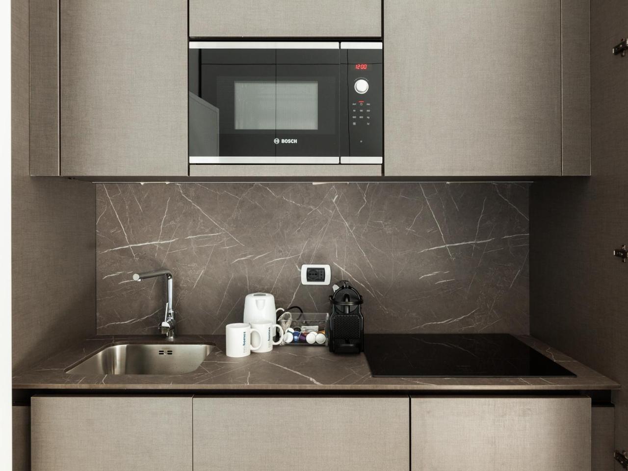 Easyhomes-Duomo Suites & Apartments Mailand Exterior foto