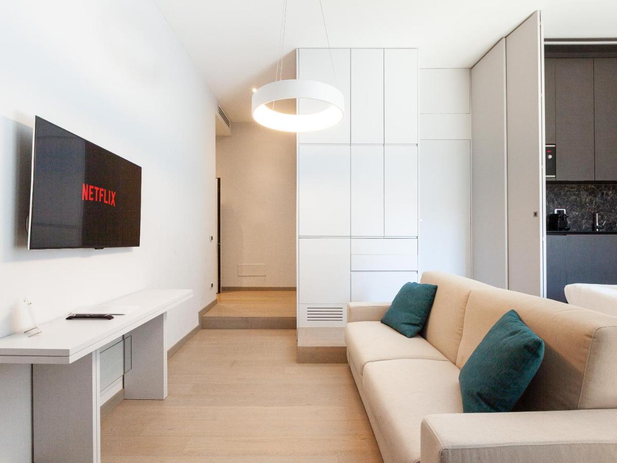 Easyhomes-Duomo Suites & Apartments Mailand Exterior foto